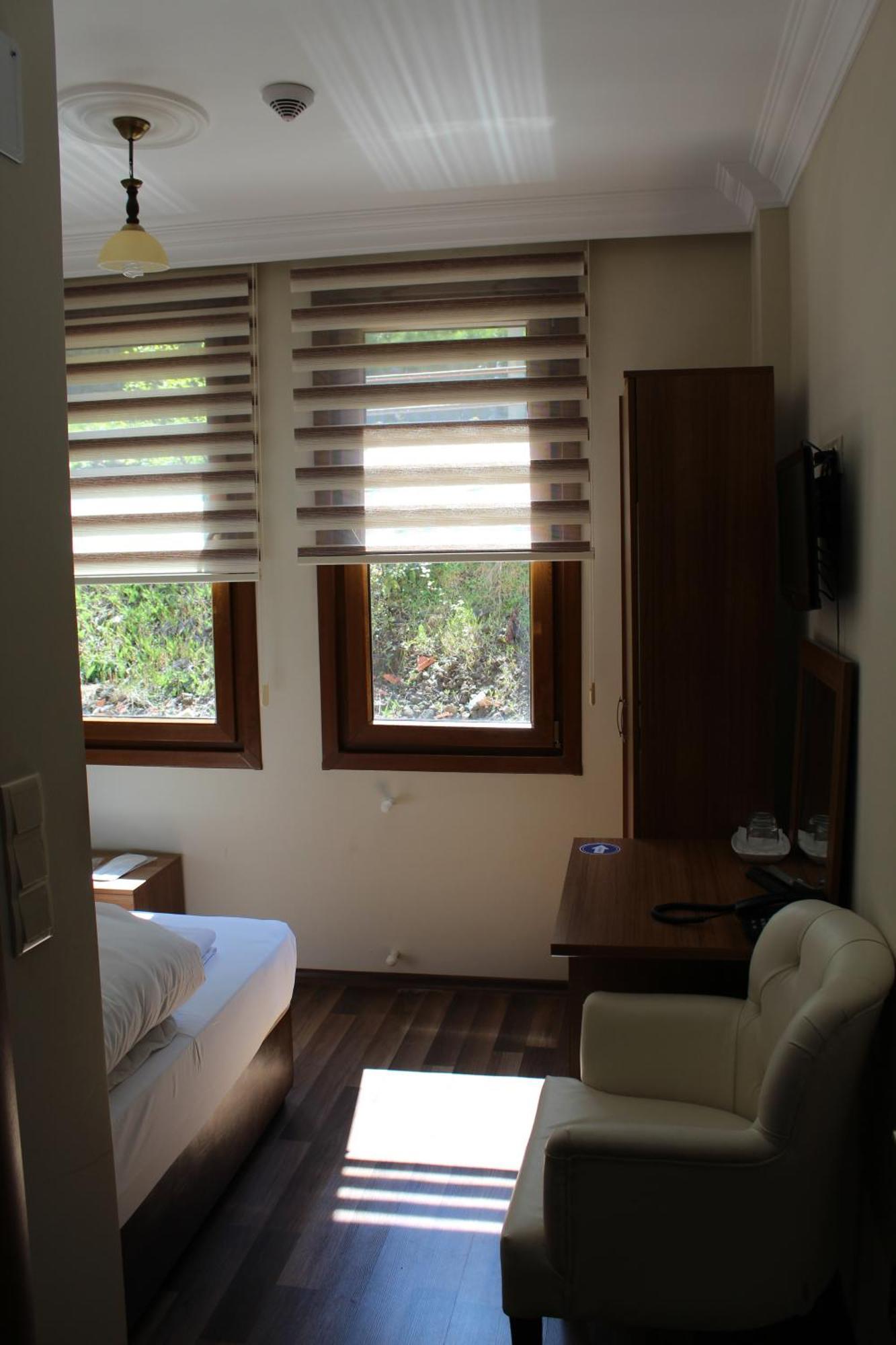 Oz-Ay Hotel Sürmene 객실 사진
